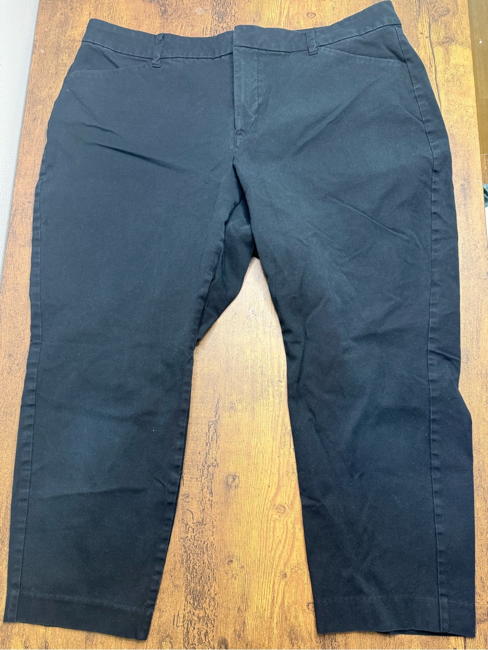 Old Navy Women's Black High Rise Pixie Leg Fit Plus Size Jeans Size 20